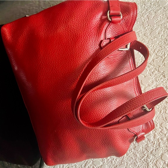 💫💫💯BEAUTIFUL VINTAGE 🛍️🛍️PRADA 🛍️🛍️Camel Vitello Diane Leather Bag💫💫💫 - Picture 15 of 16